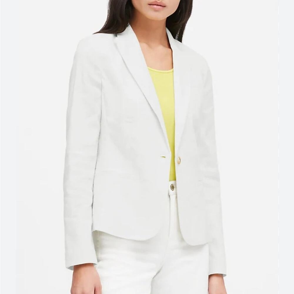 Banana Republic Women's Classic Fit Blazer